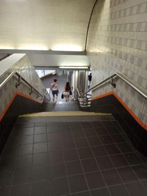 MBTA - Chinatown Station