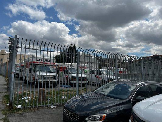 U-Haul Neighborhood Dealer