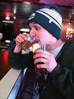 Early brekkie w Keith n bartendress, Michelle