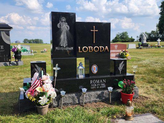 Warner & Troost Monument Co.