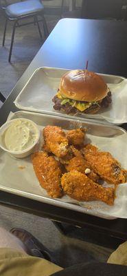 Delicious food, not overpriced, friendly staff and VERY CLEAN dining area. I was quite impressed, solid 8/10 for Fairmont WV.