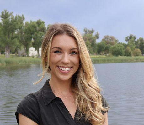 Annie Silverwood, MA, FNP is accepting new patients for psychiatric and weight management treatment at our Golden location.