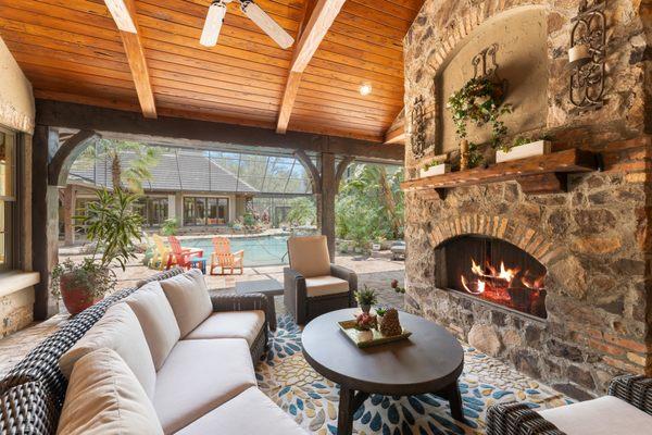 RE/MAX Central Realty