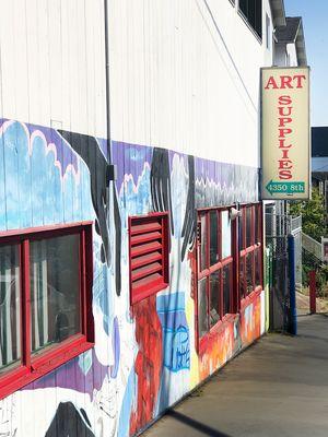 Artist & Craftsman Supply