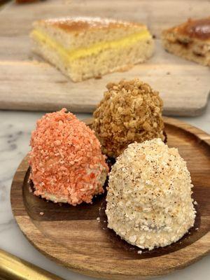 Mini Merveilleux (Cherry, Coffee, Chestnut)