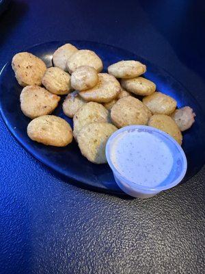 Hinders Sports Bar & Grill