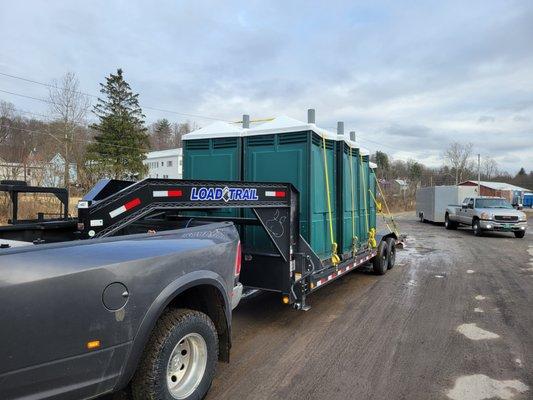 We helped a local business with shipping his Porta toilets!
We even squeezed some in the enclosed trailer in the background!