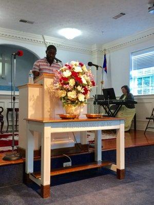 Meadowbrook Baptist Church