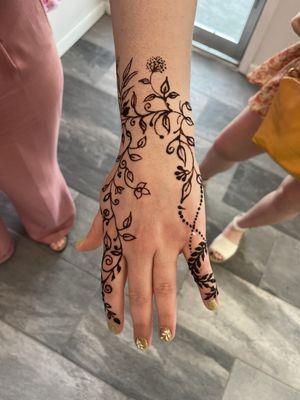 Tampa Henna Garlands