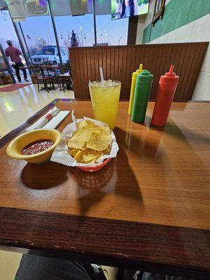 Los 3 Garcia Taqueria