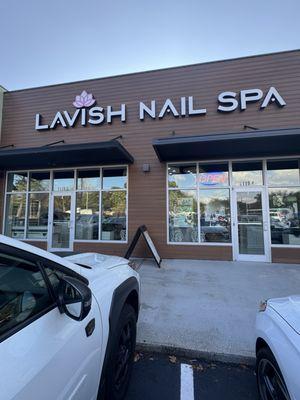 Store front at Wappoo Rd.