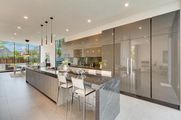 #oldlisting #oakwood | West Hollywood, CA