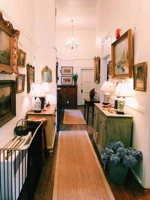 Red Schoolhouse Antiques