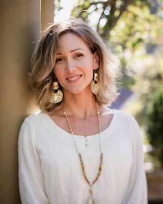 Tiffany Brooks Photography LLC