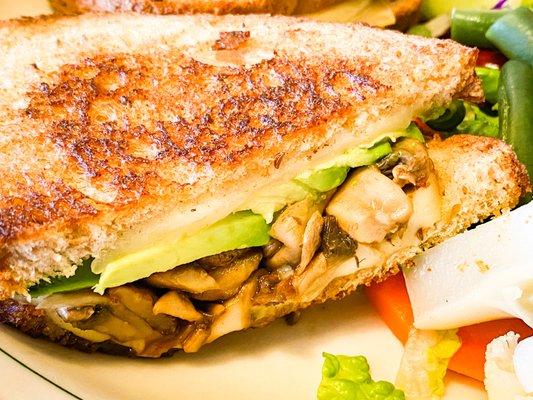 Le Croissant Restaurant