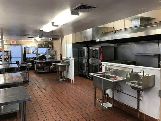 Kitchen 1014@San Leandro. Business as usual.