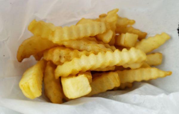Large crinkle cut frys