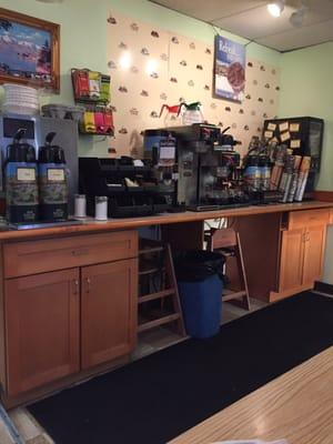 Clean place. More than the standard coffee brew. No tip required. No free refills.