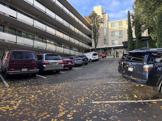 Park Lane Suites & Inn