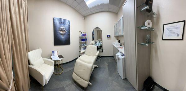 Douceur aesthetics Medical Suite is a safe place where people are treated with respect, and attention to detail is a must.