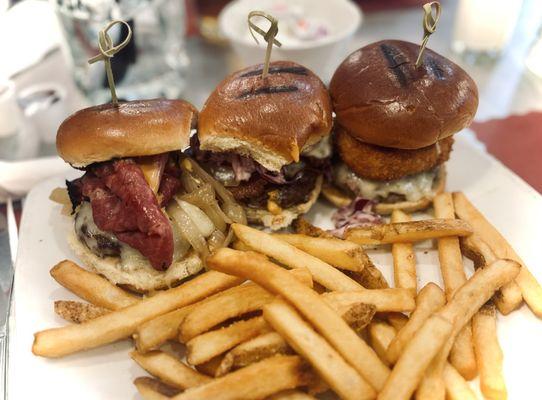 The Breakfast & Burger Club