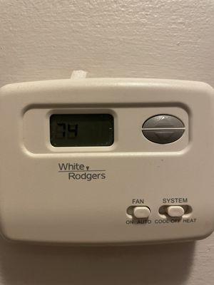 Royal Oaks Apartments