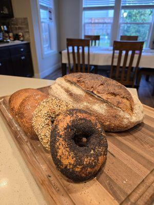 Bagel array with a loaf