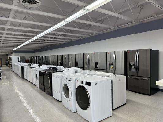 We SELL OPEN BOX/Scratches & Dent Appliances
We offer a WIDE selection of TOP BRANDS, HEAVILY Discounted refrigerators, freezers, cooking