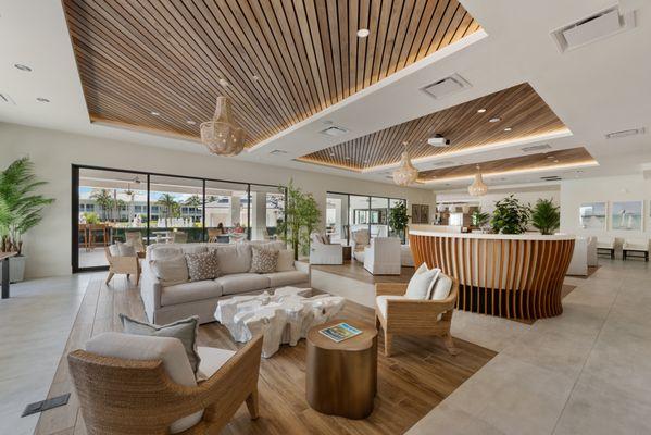 Restaurants and Lounges to dine and mingle