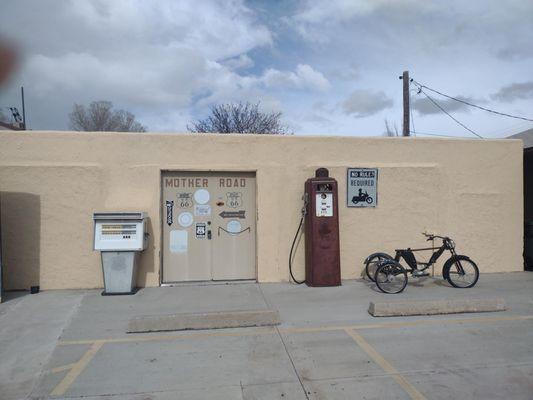 Zettler's Route 66 Store