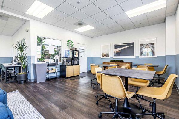 University Village Apartments On Colvin