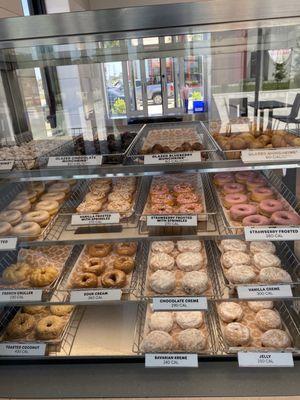 Donuts made fresh daily !