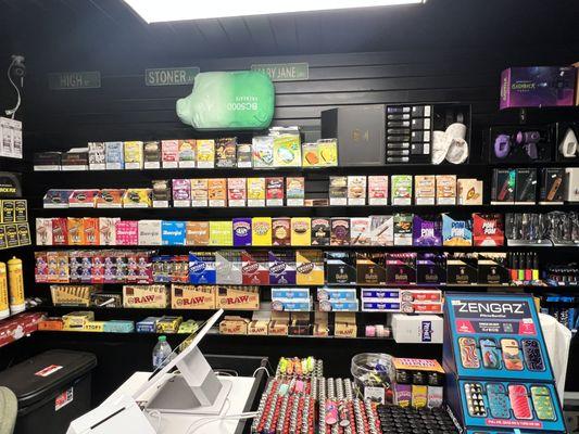 Cloud Box Smoke Shop