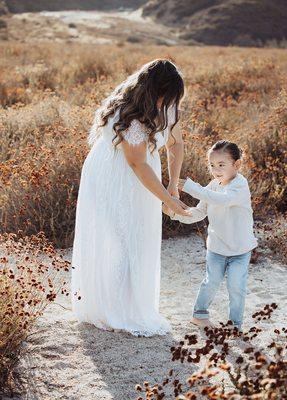 Elly Captures Moments