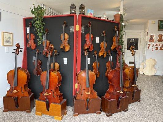 Frost Gully Violins