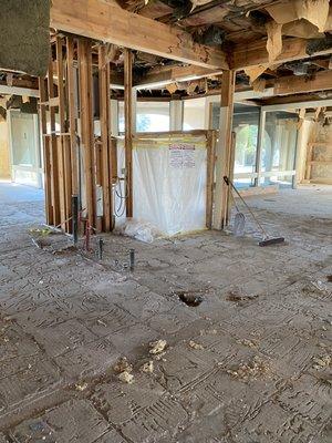 Asbestos Floor Tile Abatement (Small Containment)
