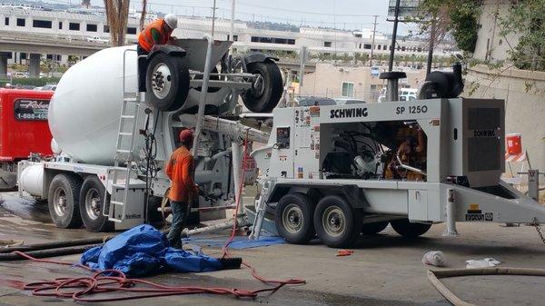 R J Concrete Pumping