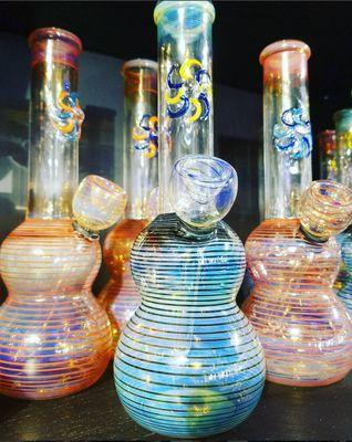 We keep on stocking up! Great pieces with great prices! Visit us come check them out.. Open LATE - 'till 12AM! 6521 Hollywood blvd 90028