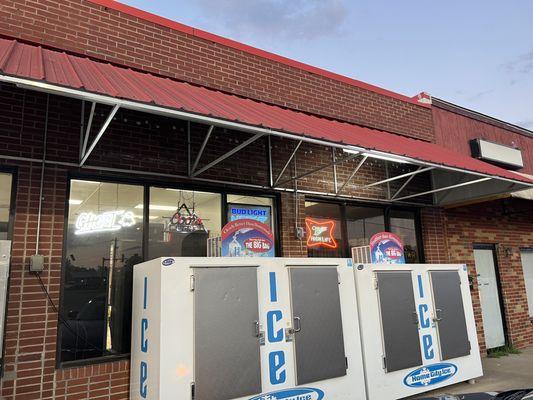 Eagle Mart