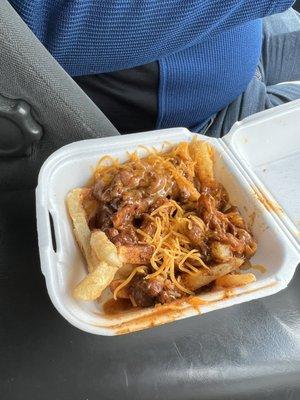 Chili cheese fries