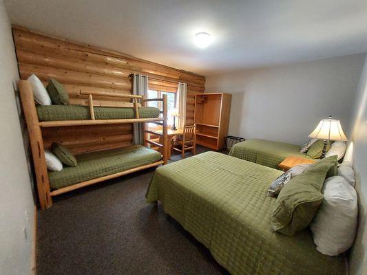 Spruce Lodge at Glacier Camp