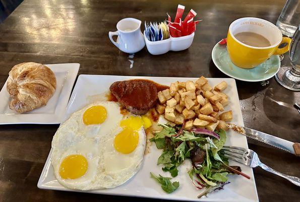 Quick escape of "me time" before the Halloween chaos at home. Lovely restaurant with reasonably proced food and warm, accomodating staff.