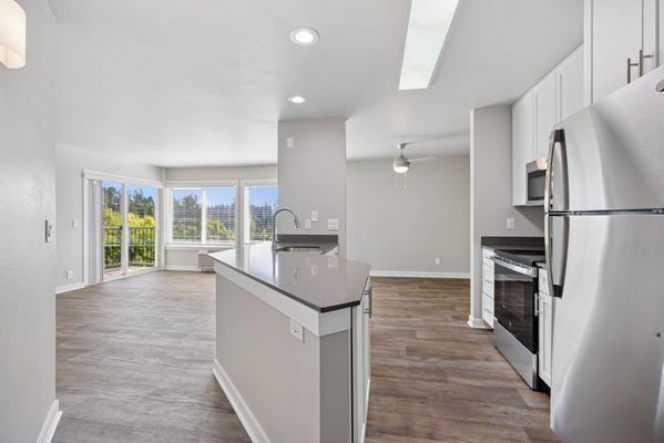 Sunset Summit Apartments