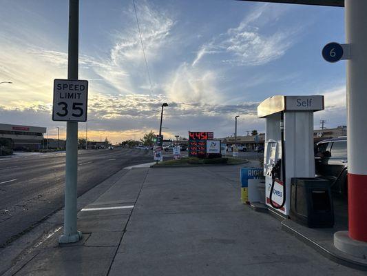 Xpress Gas & Car Wash