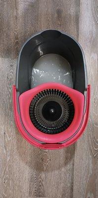 Some floors are very dirty.