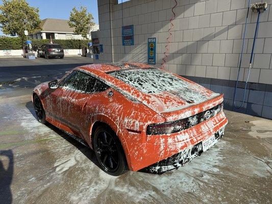 I love this spot. I've been coming here for a decade. It's been better than any other self wash place from here to OC...