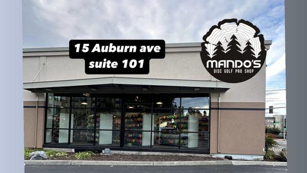 Mando's Disc Golf Pro Shop