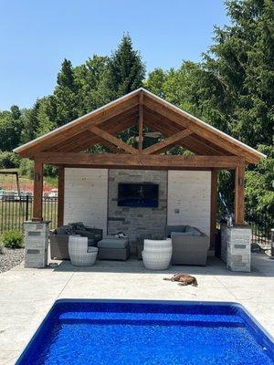 Pool shade structure