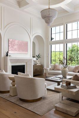 Learn more at: www.starrhomes.net
The "Insta Influencer"
Photo: Josie Dell Photo