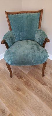 Beam's Upholstery